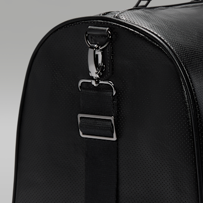 NIKE公式】ジョーダン パーフォレイテッド ダッフルバッグ (25L
